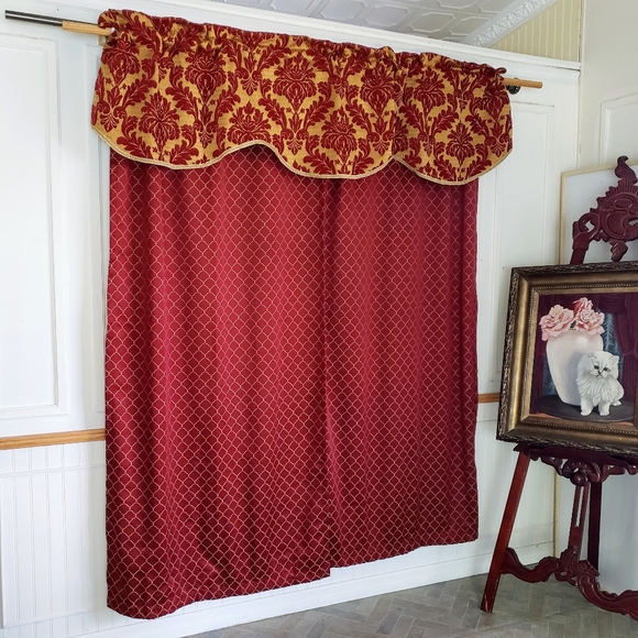 Linens N Things Curtain Panels Valances Ties 74W x 79L Wide Pocket Red Jacquard - Picture 6 of 16